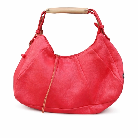 Bloomingdales Red pebbled‎ leather shoulder bag - Picture 2 of 9